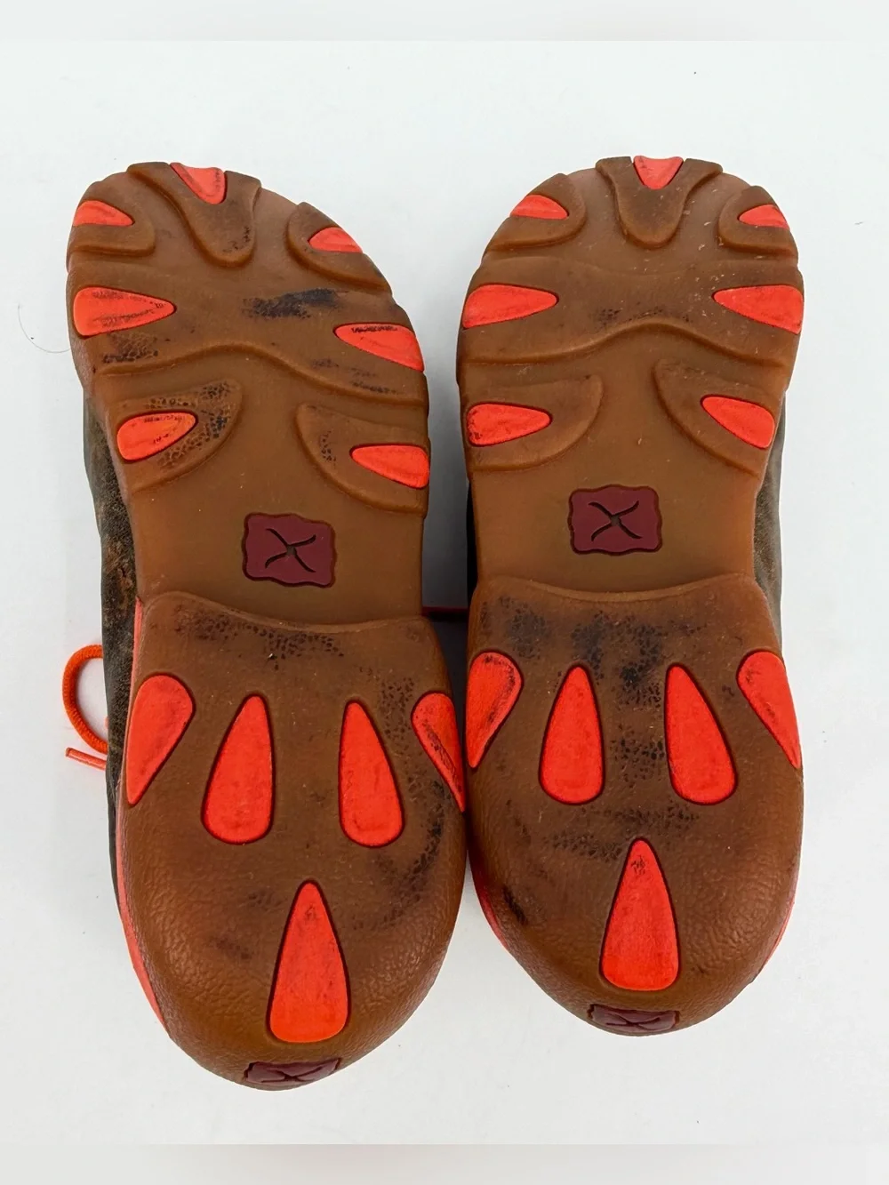 Twisted X Chukka Driving Moc Shoe Men's 9.5 M Brown Leather Orange Laces MDM0019